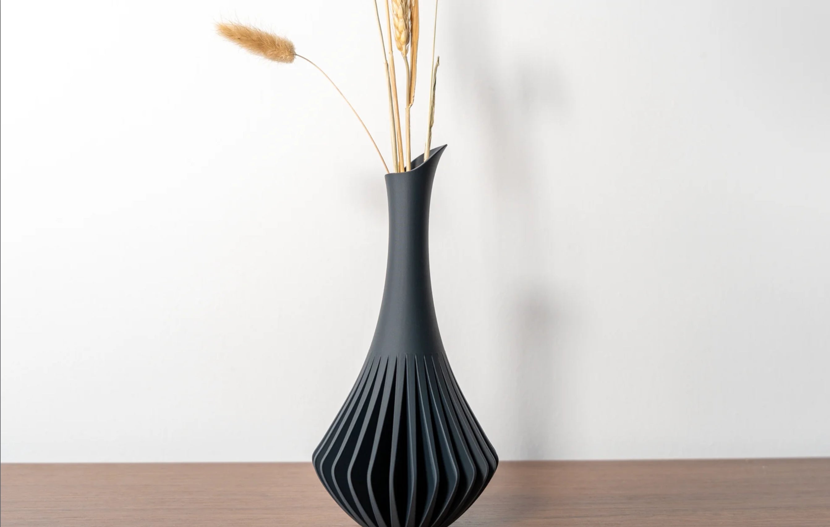 MCM Vase