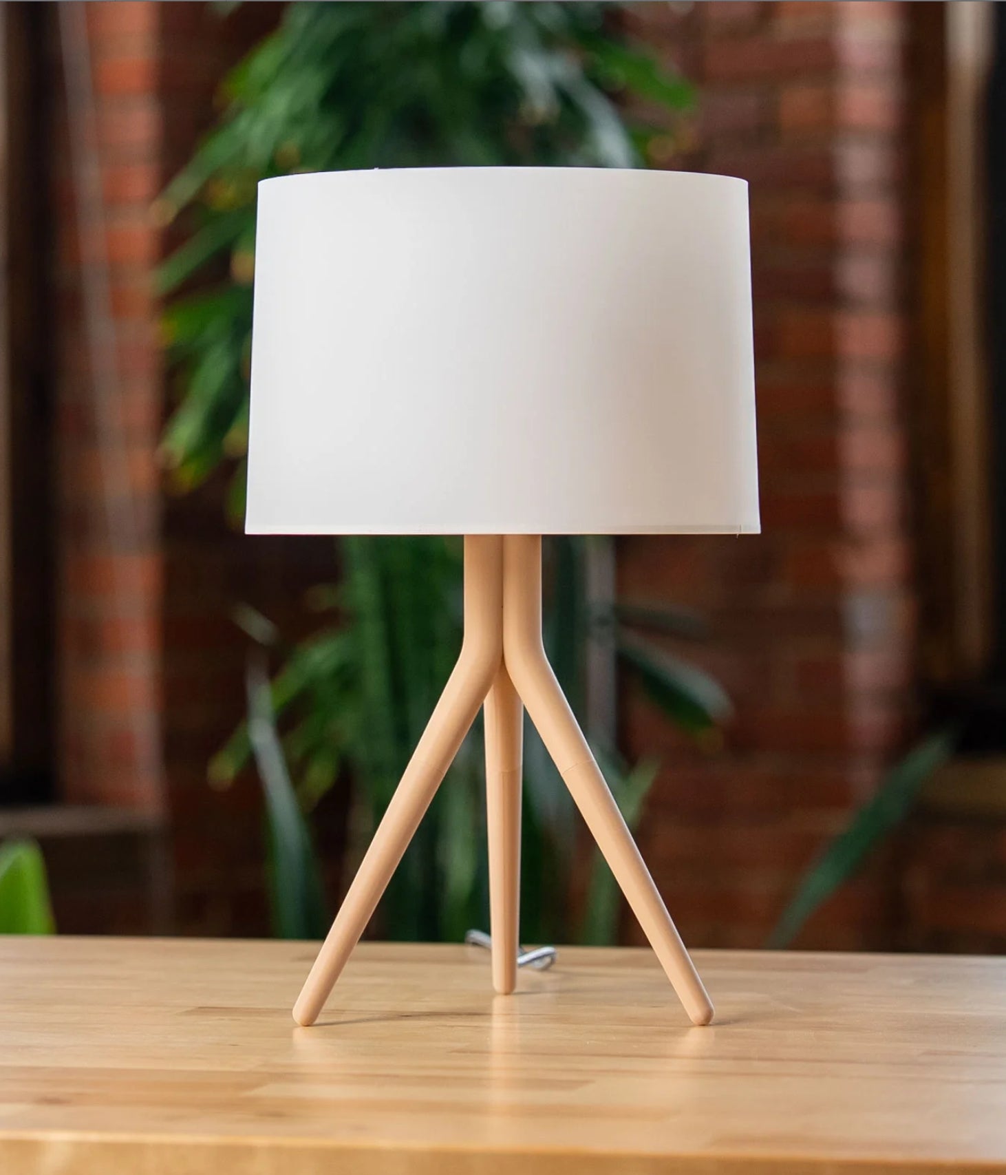 Tripod Lamp